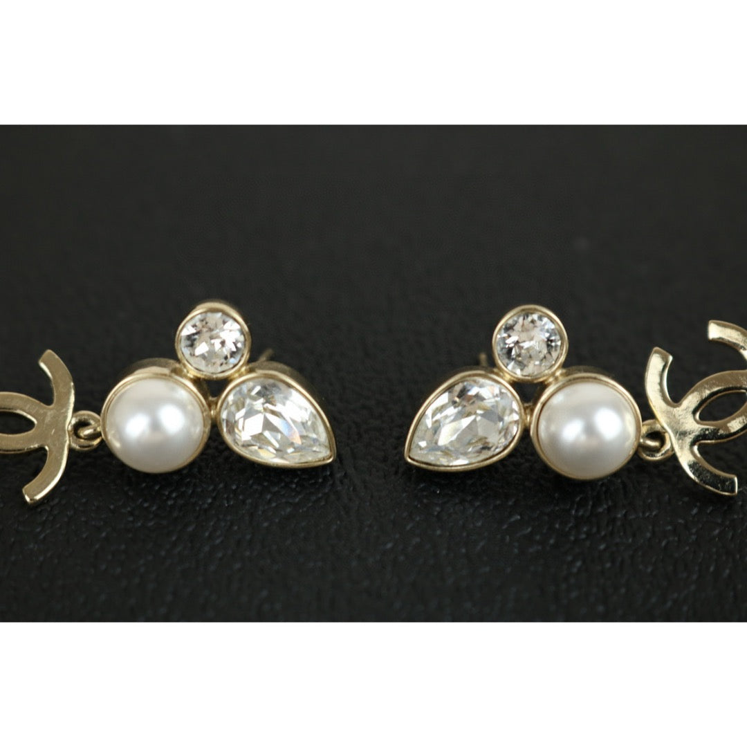Very Good ( Rank A) ｜CHANEL Pearl COCO Mark Pearl Rhinestone Earrings ｜F25012304
