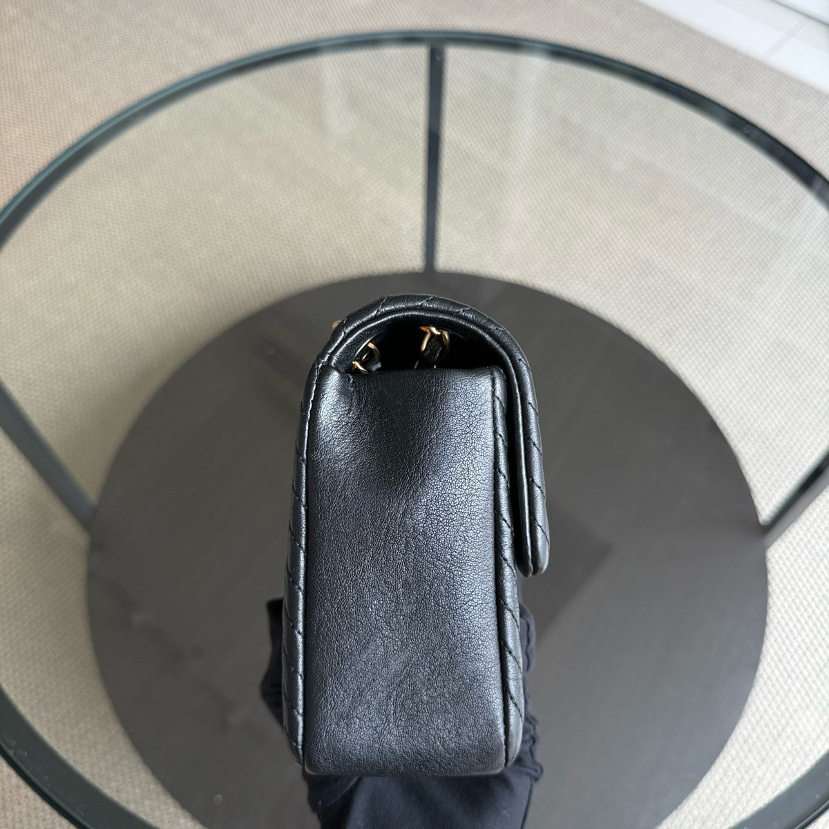 Chanel Seasonal Flap Surpique CC Herringbone Medallion Medium - 25CM Flap Chevron Goatskin Black Gold Hardware Series 20