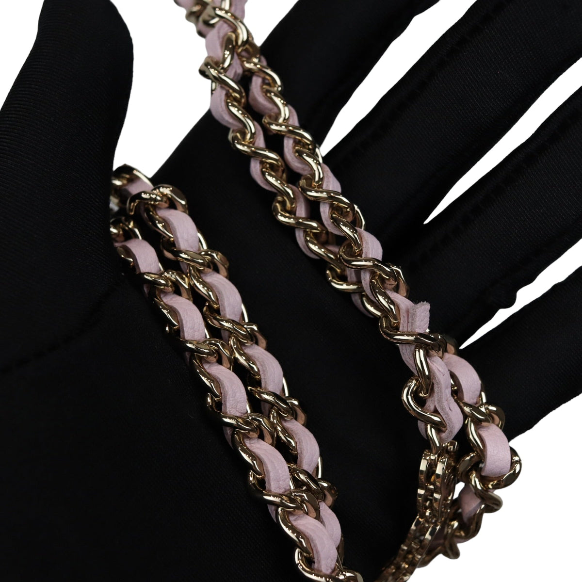 CC Chain 22P Small Vanity Light Pink Caviar LGHW