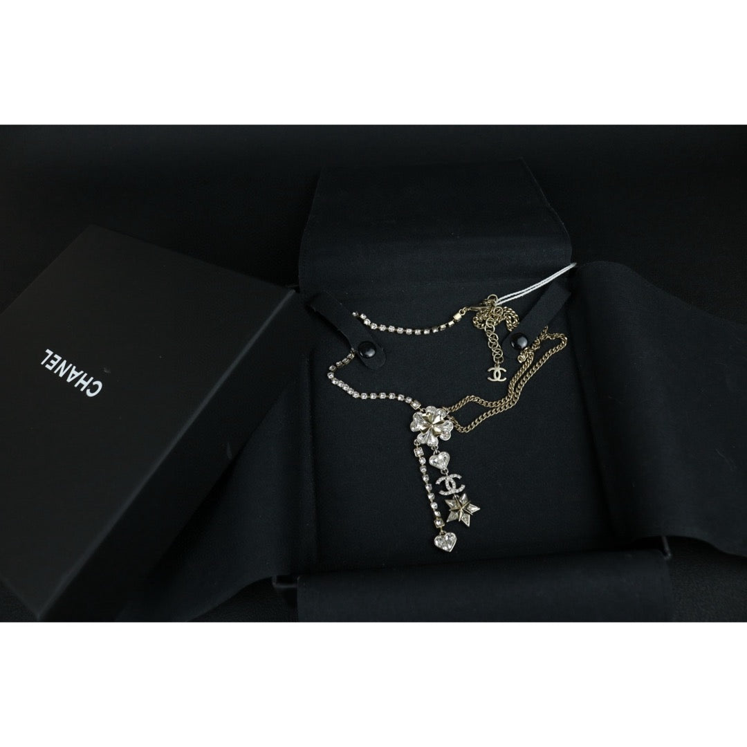 Excellent（Rank SA）｜ CHANEL Coco Mark Four leaf clover Rhinestone Necklace｜X25030108