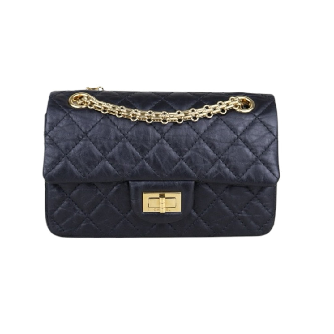 Very Good ( Rank A)｜ CHANEL 2.55 Matelasse Mini 20 Black Chain Shoulder Bag Gold Hardware Made in 2019-2020 Year｜S25030201
