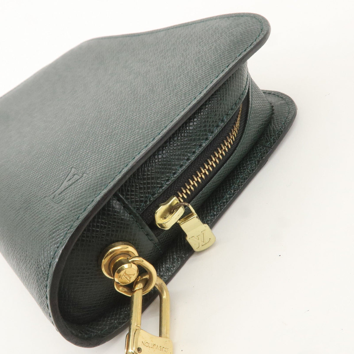 Louis Vuitton Set of 2 Taiga Baikal Clutch Bag Pouch Epicea M30184