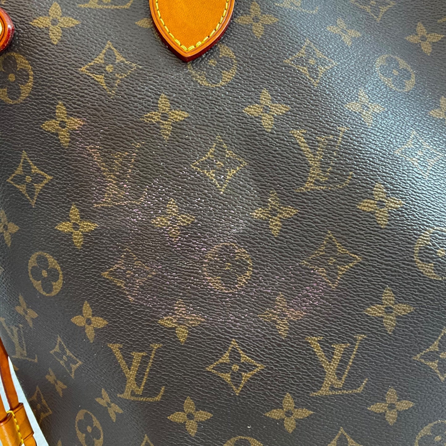 Louis Vuitton Neverfull MM Tote. AS IS