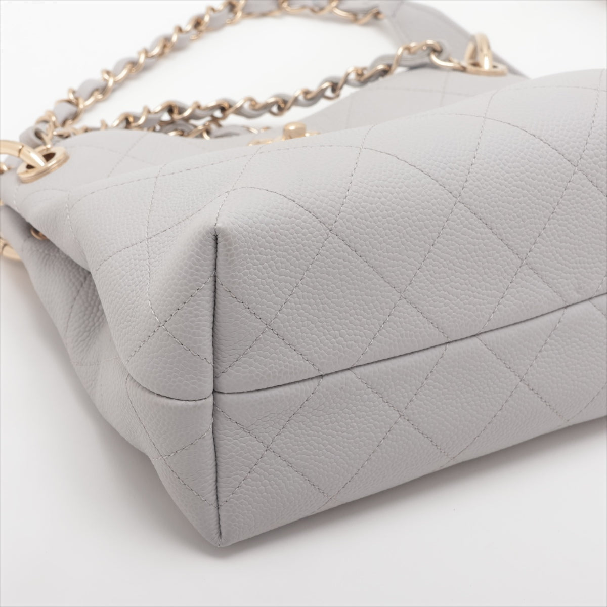 Chanel Matrasse Caviar S Chain Shoulder Bag Gr G  29th