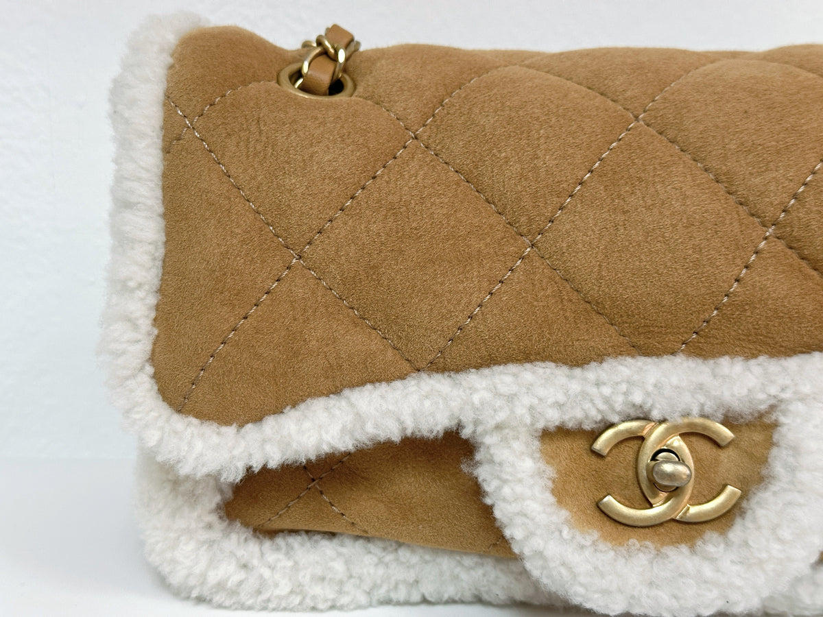 Chanel Medium Shearling Coco Neige Flap  holo card 264
