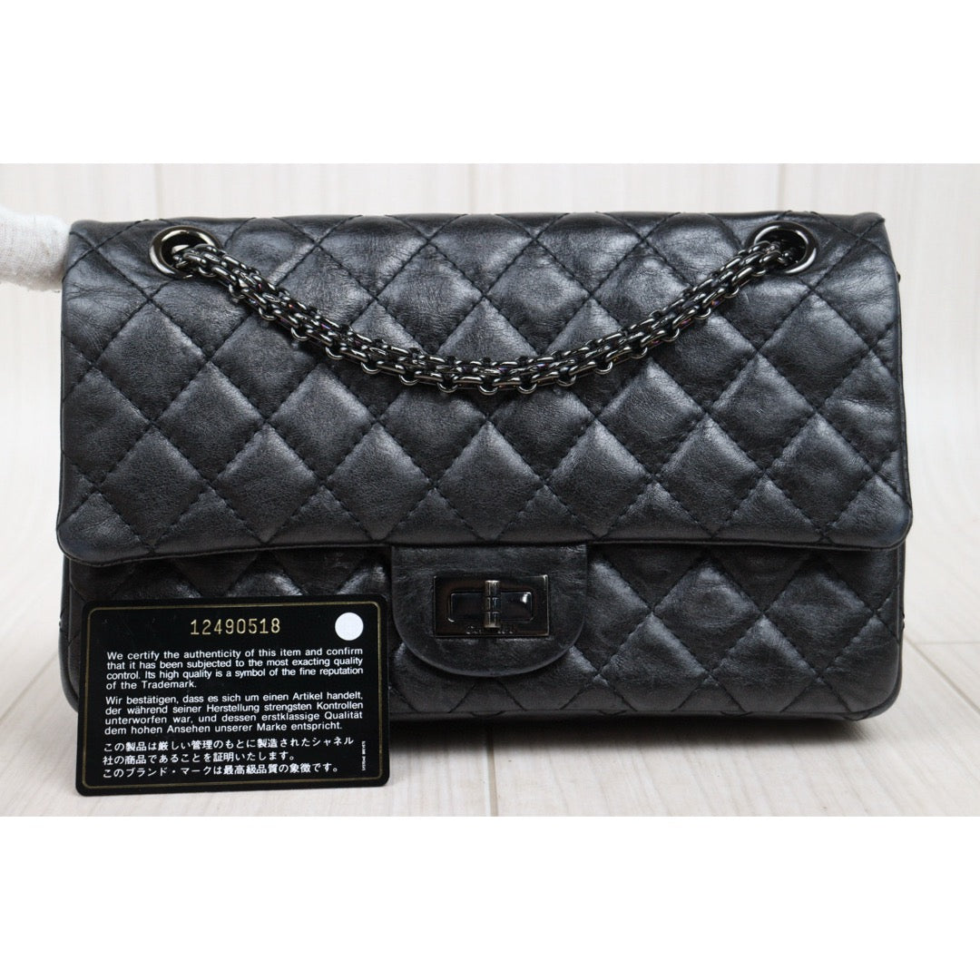 Good ( Rank AB)｜ CHANEL 2.55 Matelasse So Black Chain Shoulder Bag Small Made in 2008-2009 Year｜V25021910