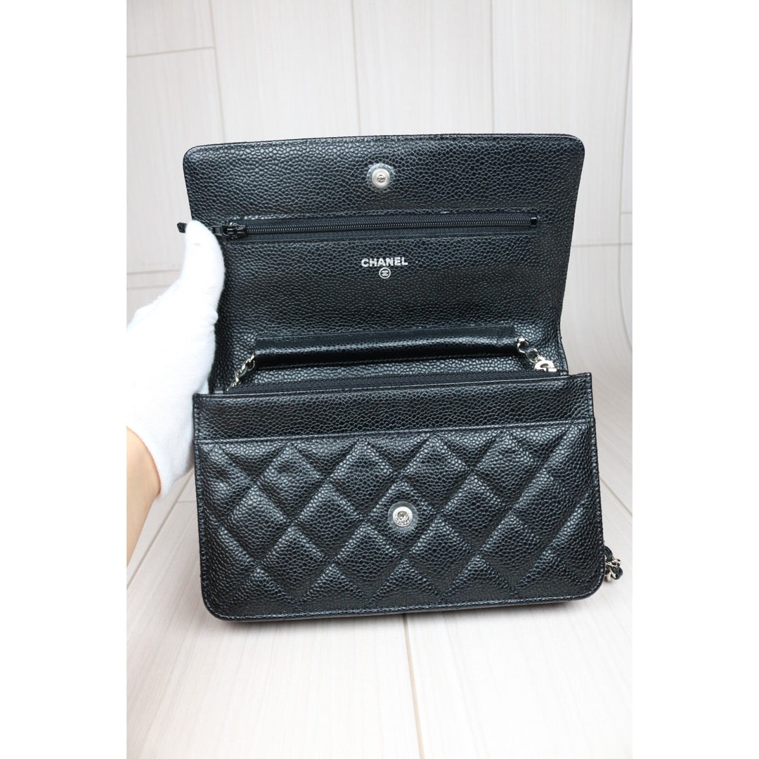 Very Good ( Rank A)｜ CHANEL Matelasse Caviar Skin Chain Wallet Black Silver Hardware Made in 2019 Year ｜S24061102