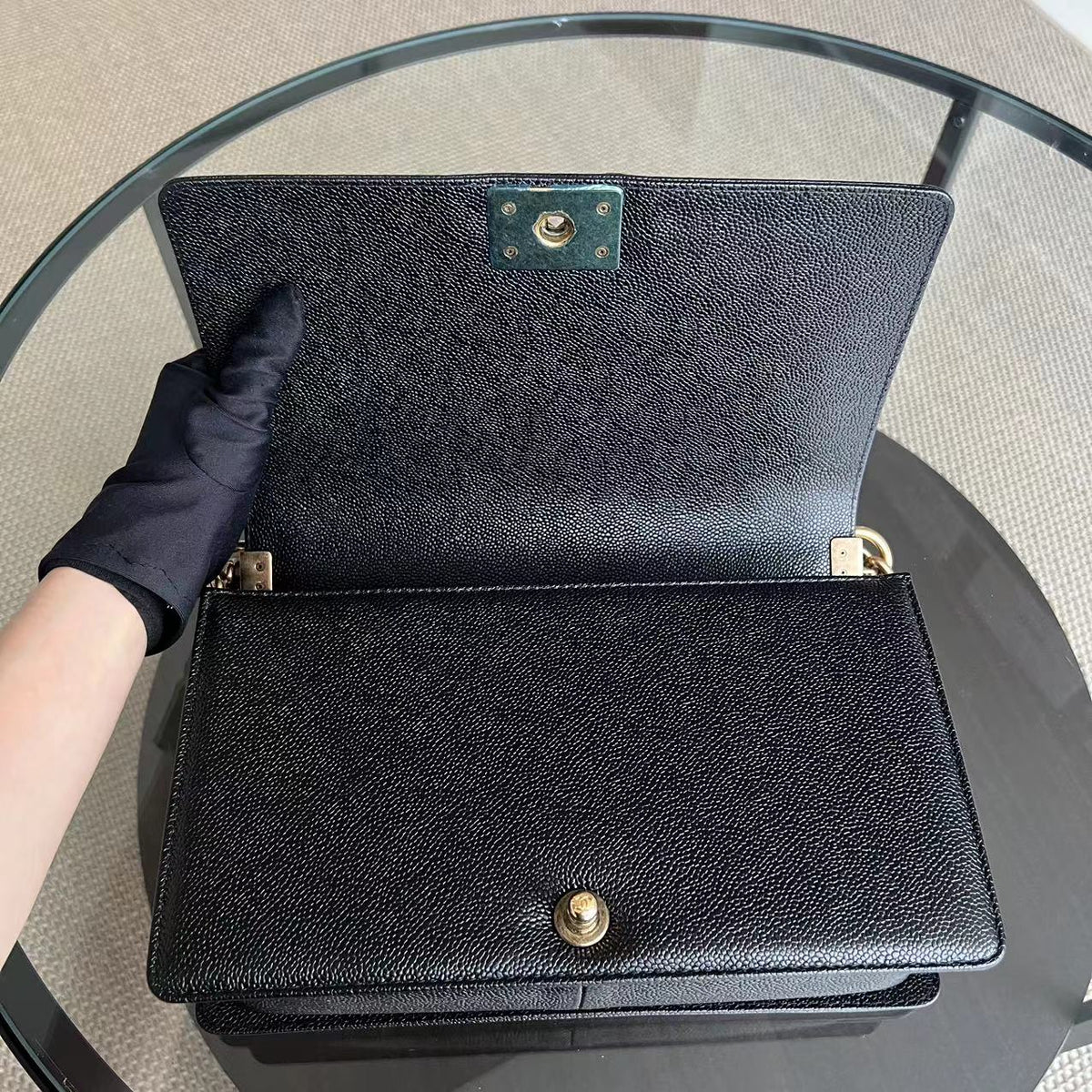 Caviar Boy New Medium 28CM Quilted Grained Calfskin Black Golden Hardware Series 20