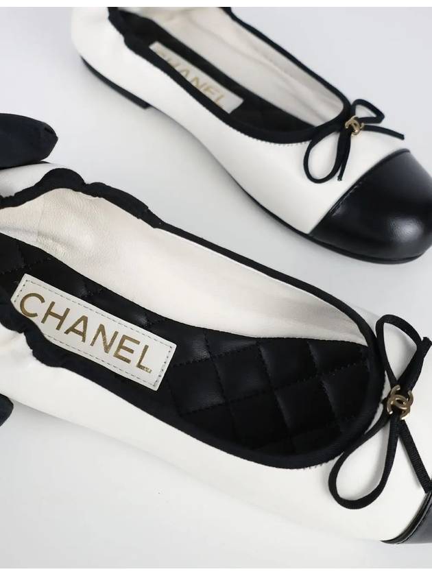 Lambskin Flats White Chanel