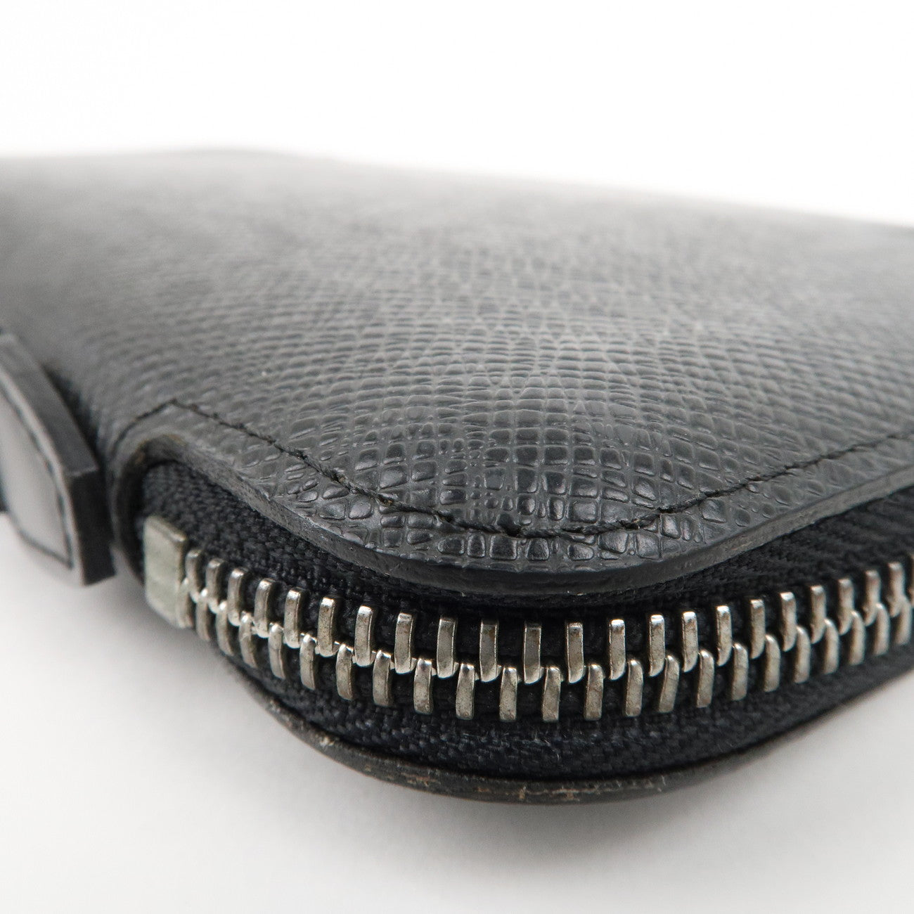 Louis Vuitton Taiga Organizer Atoll Long Wallet Ardoise M30652