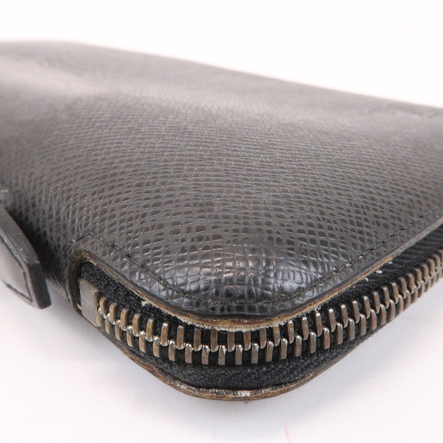 Louis Vuitton Taiga Organizer Atoll Long Wallet Ardoise M30652