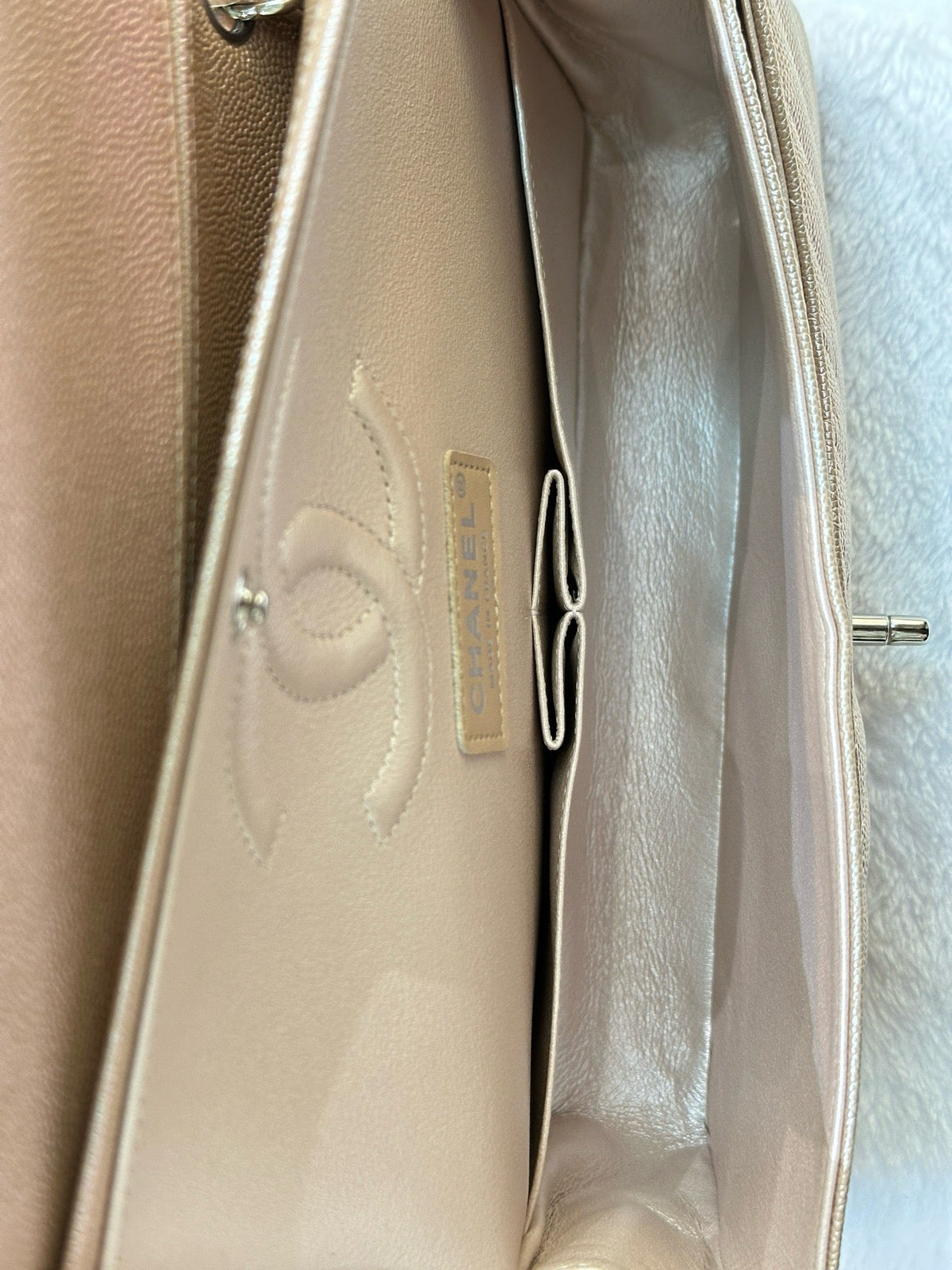 Chanel Medium Classic Chevron Caviar Double Flap 17B Rose Gold SHW