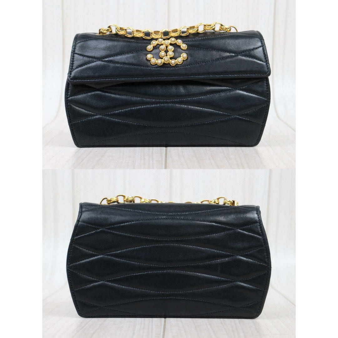 Good ( Rank AB)｜ CHANEL Pearl Coco Mark Lambskin Matrasse Chain Shoulder Bag Black  Made in 1991-1994Year ｜Y25022709