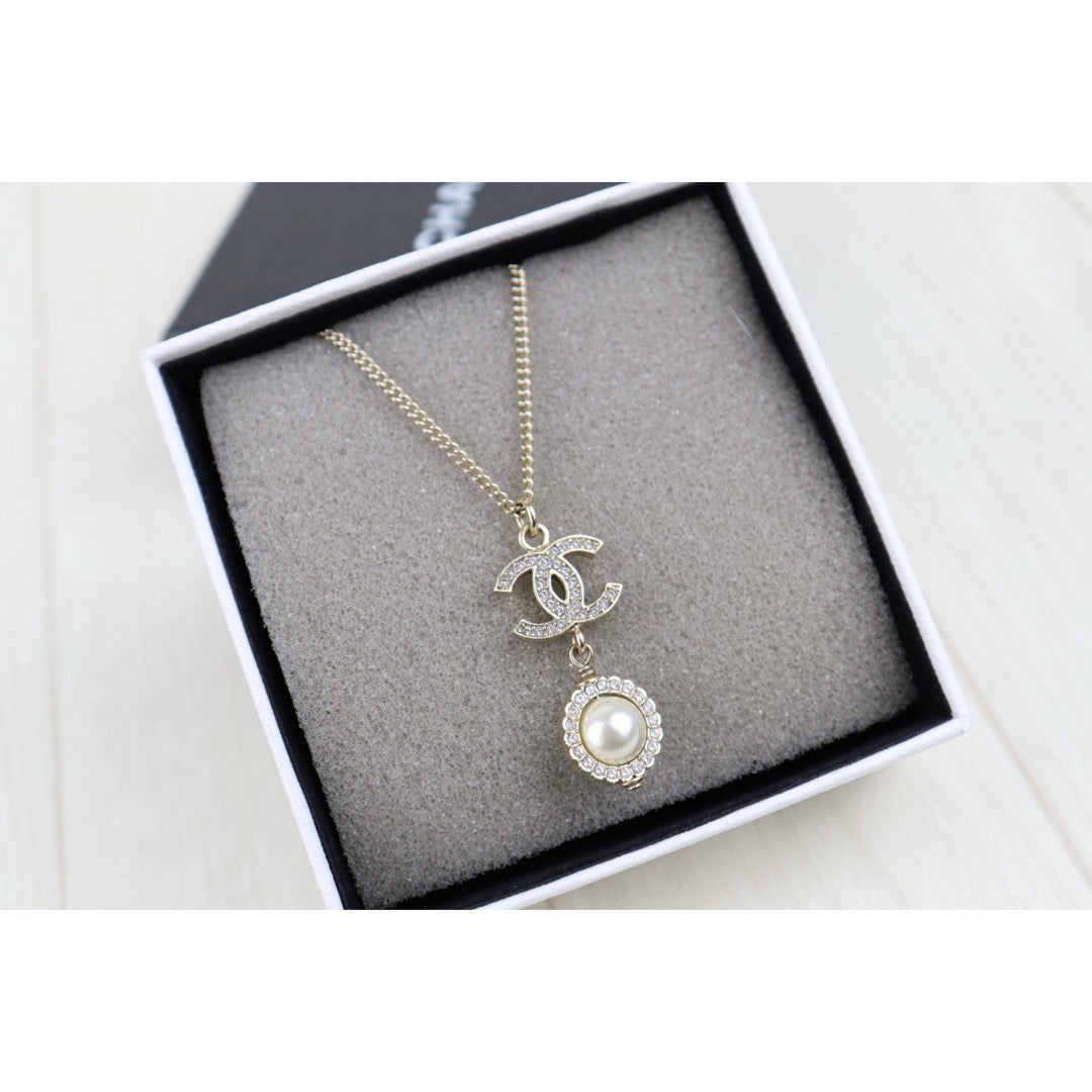 Very Good ( Rank A)｜ CHANEL Coco Mark Chain Pearl Rhinestone Chocker Necklace｜H25011309