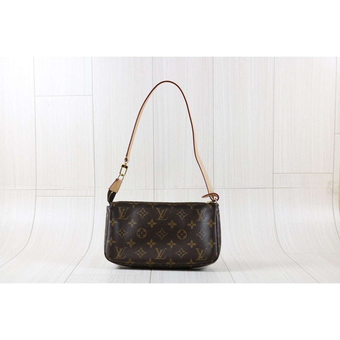 Rank A ｜ LV Monogram Pochette Accessoires Current Model｜S24031802