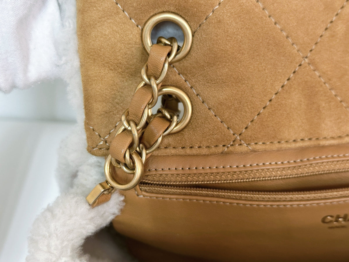 Chanel Medium Shearling Coco Neige Flap  holo card 264