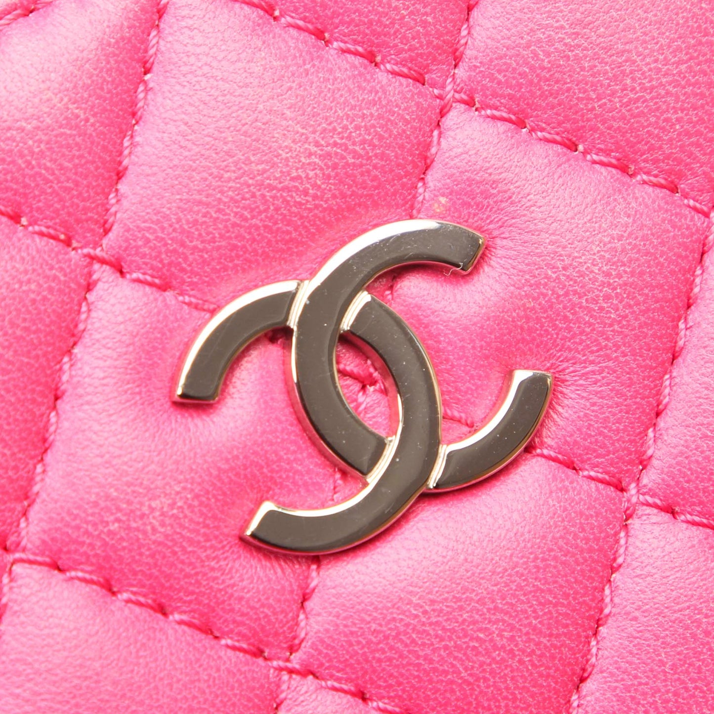 CC Lambskin Leather Crossbody Bag Pink