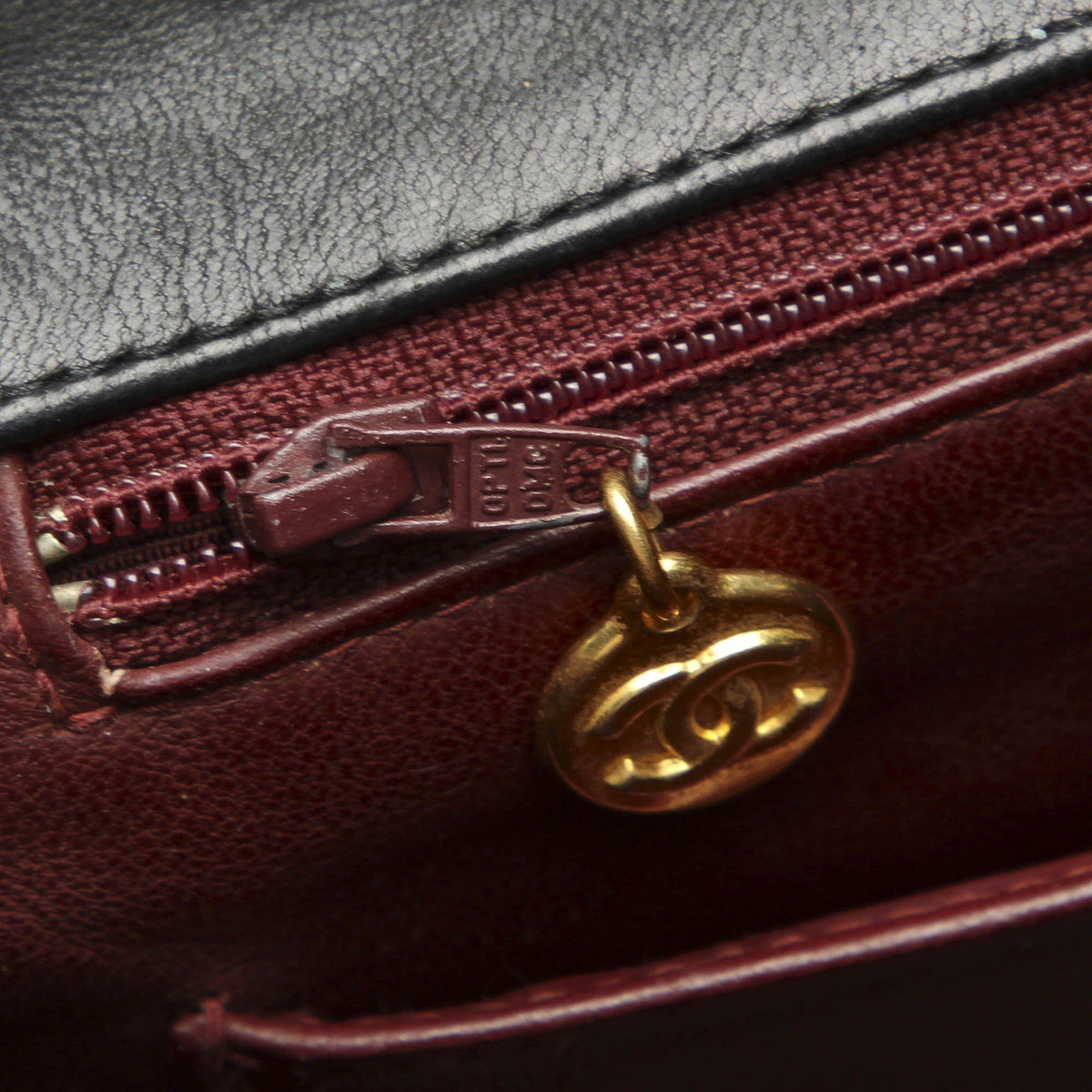 Chanel Vintage Maxi Classic Lambskin Single Flap Bag 1989/91
