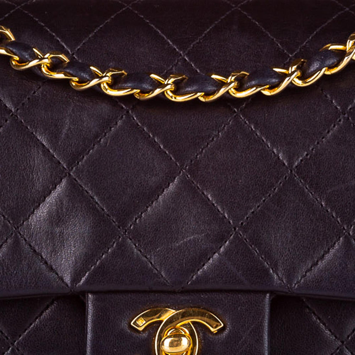 Medium Classic Lambskin Double Flap Bag Black