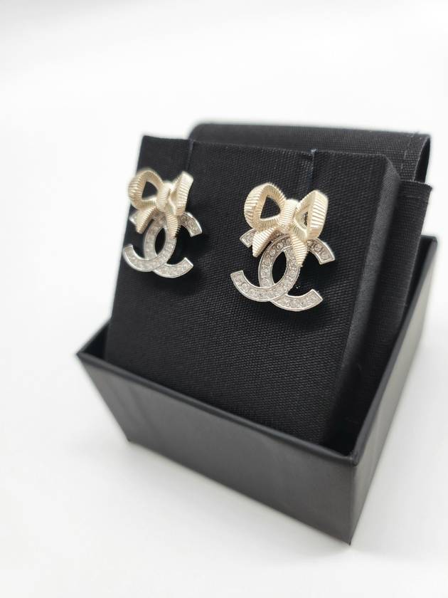 CC logo ribbon earrings cubic gold silver ABE450 Chanel