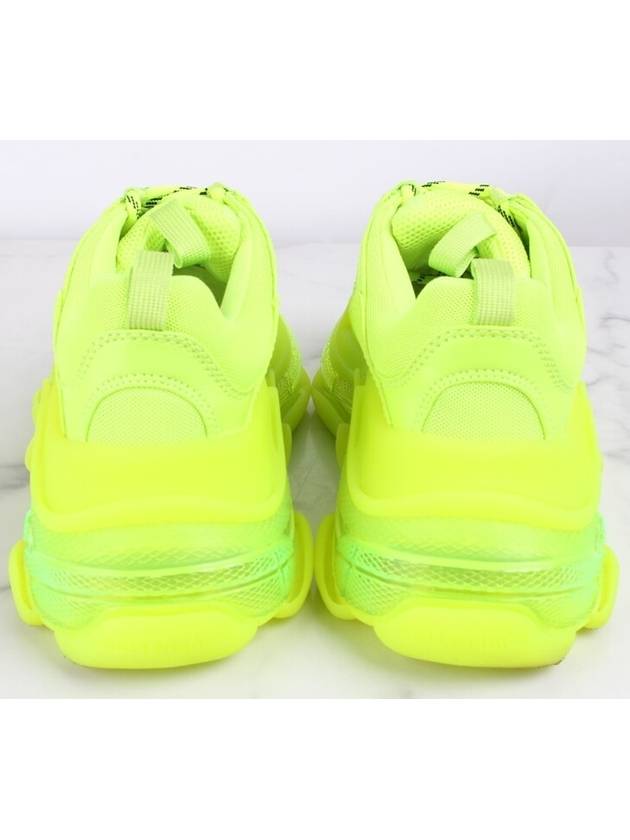 Luxury Balenciaga  Airsole Triple S Sneakers 37 240