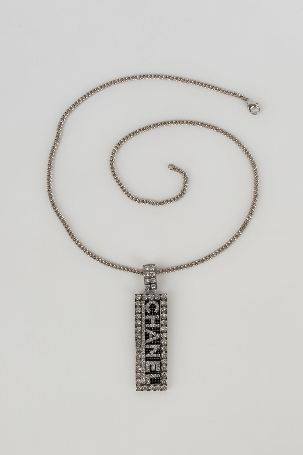 Collier argenté Chanel Automne 2003