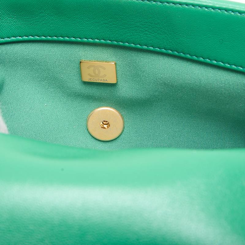 CHANEL 【CHANEL】 CHANEL 19 Matrasse 2w Chain Sder  Green (Gen  Silver Gold) Tote Bag  Start Bag  Bag Hybrid 【 Ship】 Netherlands Online