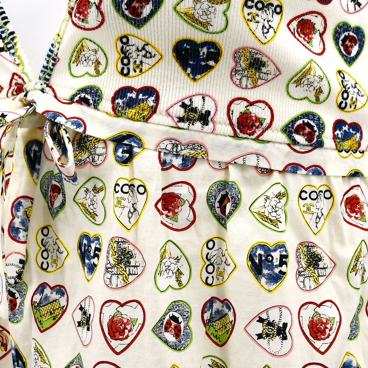Chanel Valentine Sleeveless Tops Ivory 06P #38