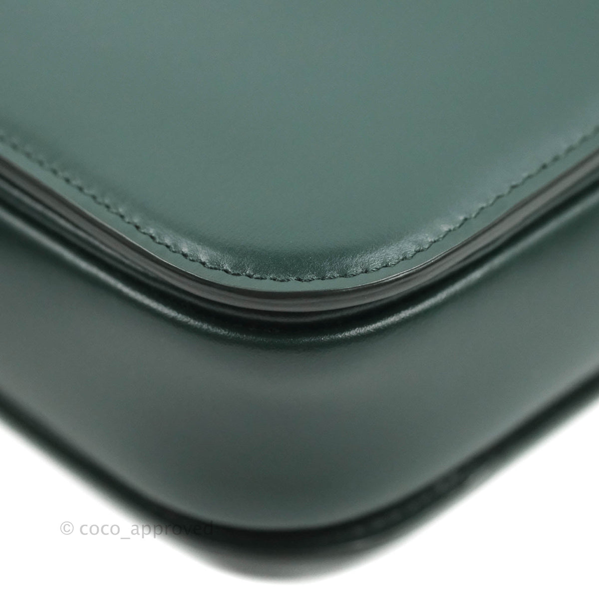 Celine Medium Triomphe Shiny Calfskin Amazone Green