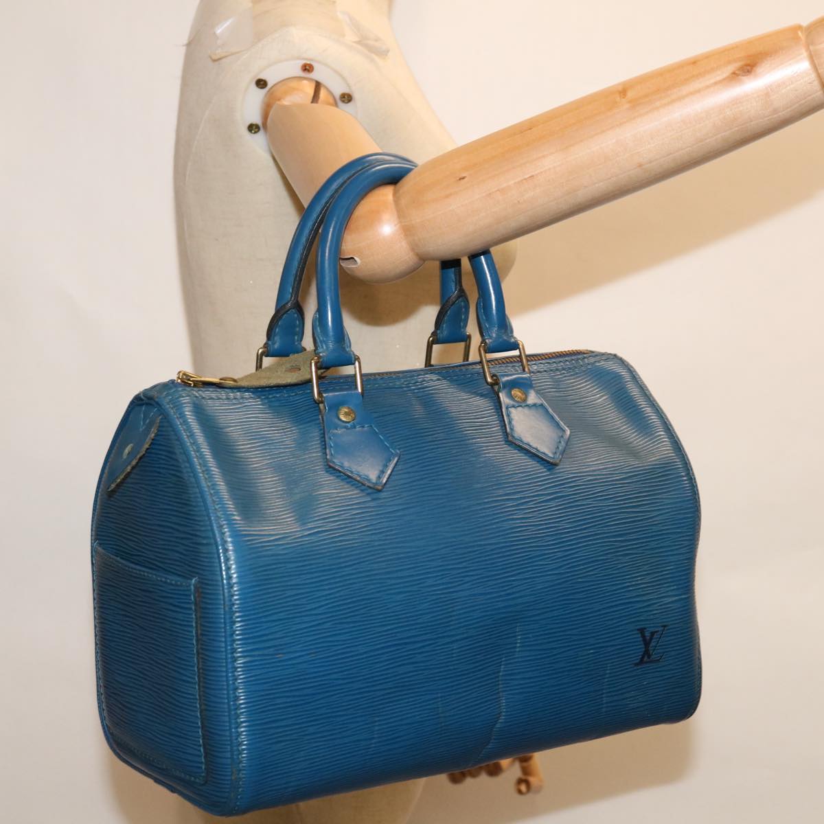 LOUIS VUITTON Speedy 25 Handbag
