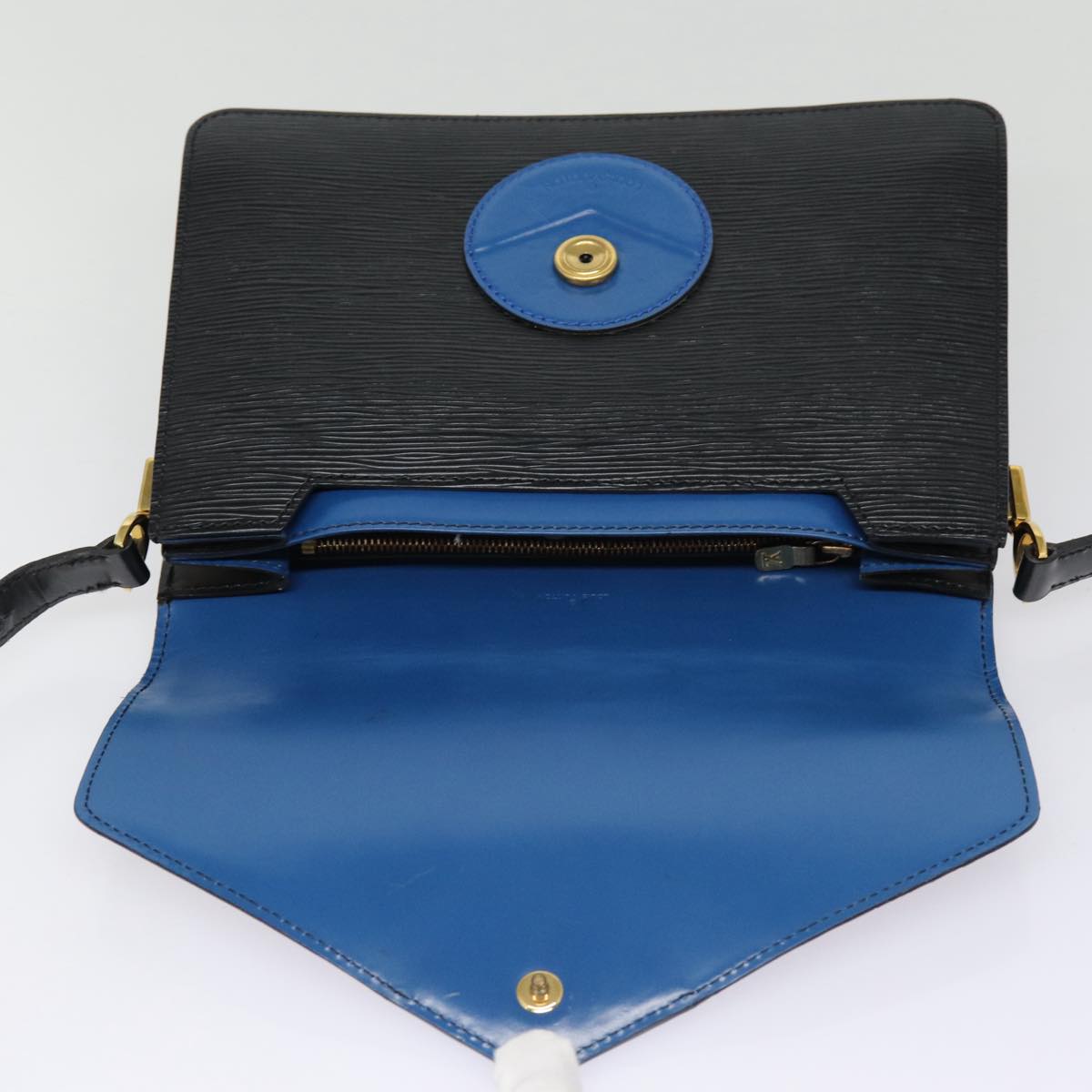 LOUIS VUITTON Osh Shoulder Bag