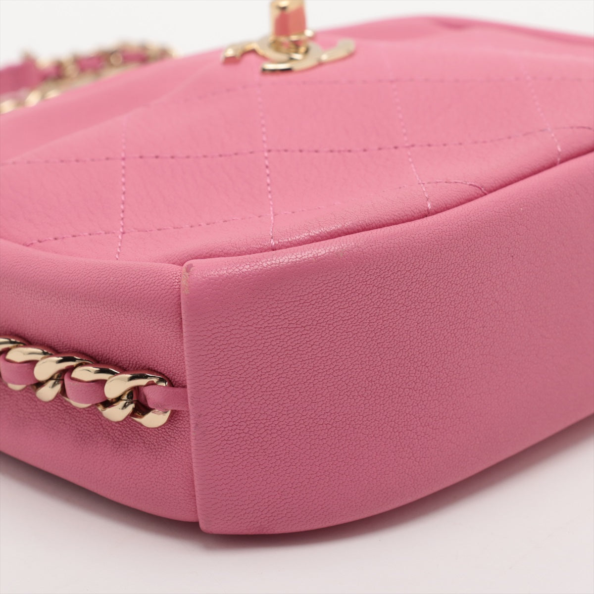 CHANEL Shoulder Bag