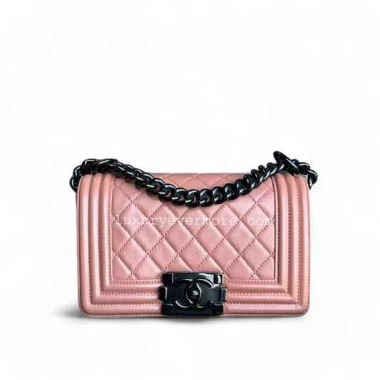 Calfskin Boy Small Quilted Coral Blush Black Hardware Series 25