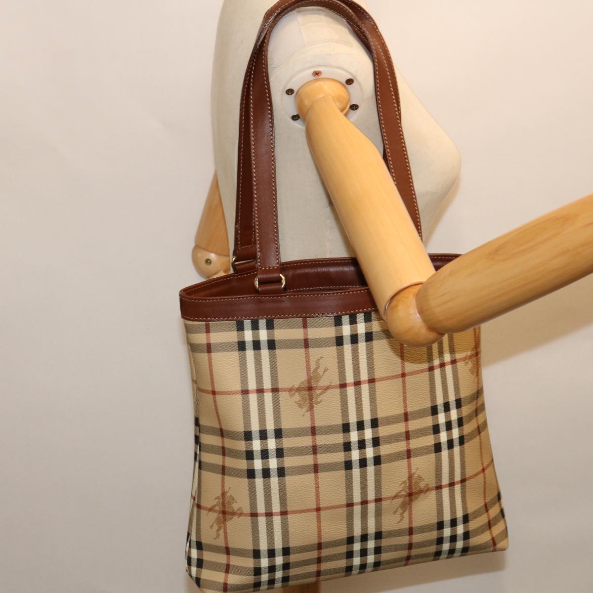 BURBERRY Nova Check Tote