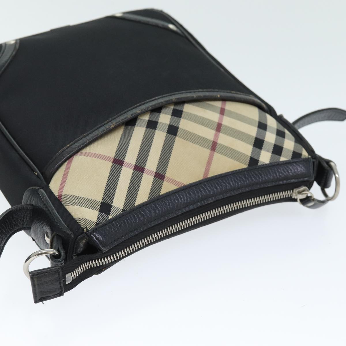 BURBERRY Nova Check Shoulder Bag