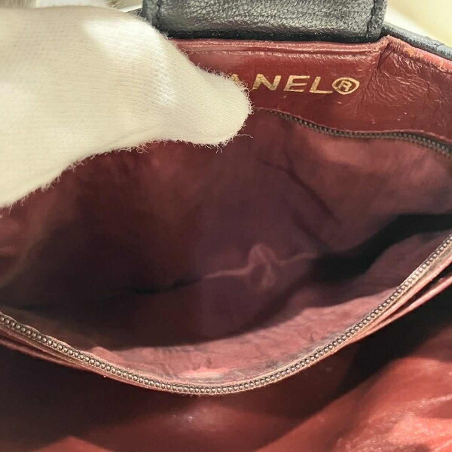 CHANEL Shoulder Bag