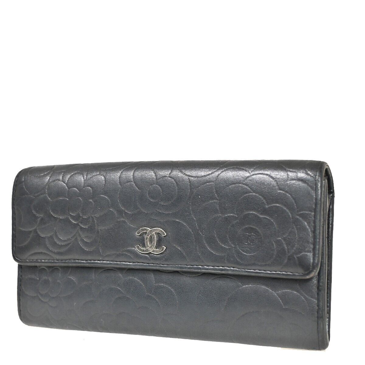 CHANEL Camelia Wallet