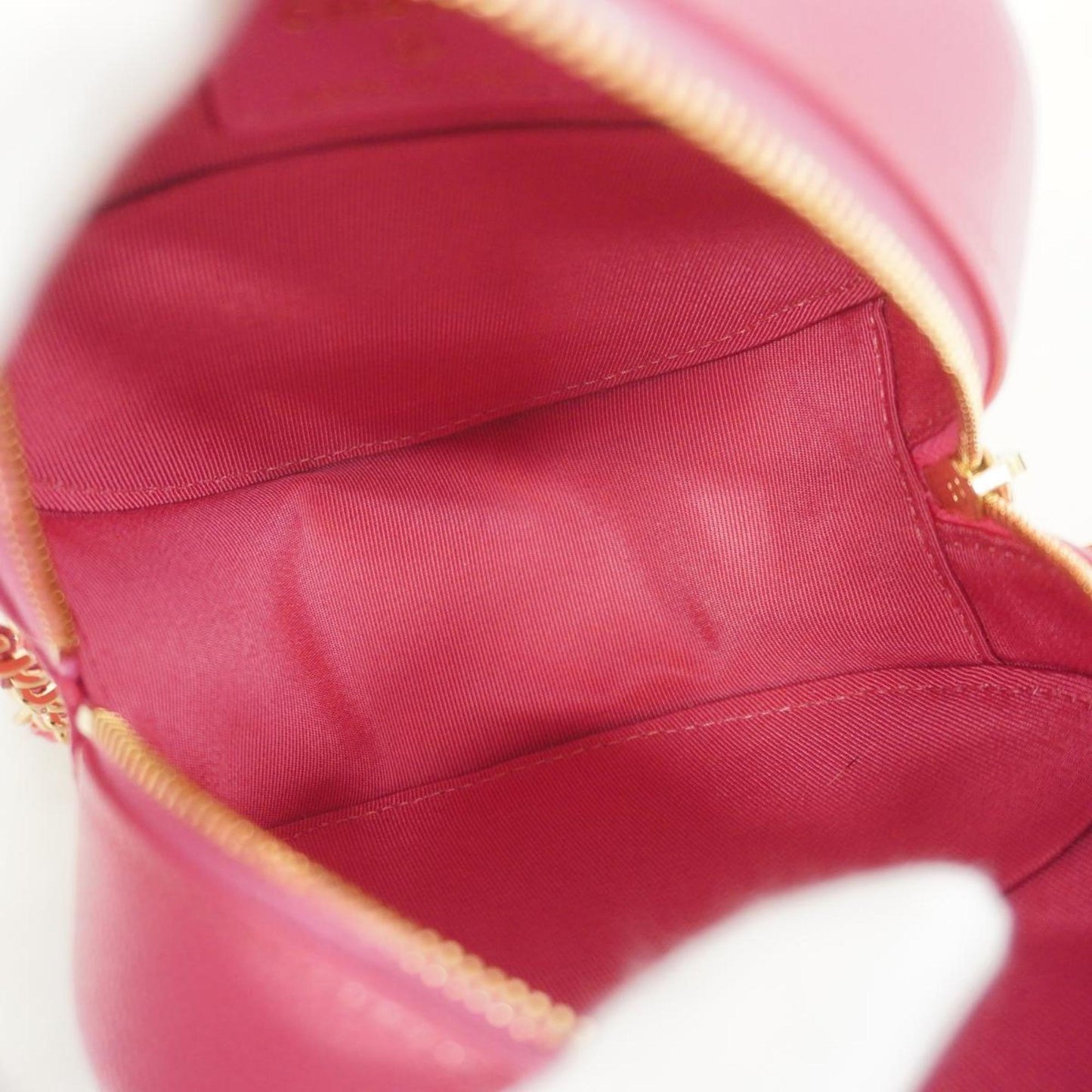 CHANEL Shoulder Bag