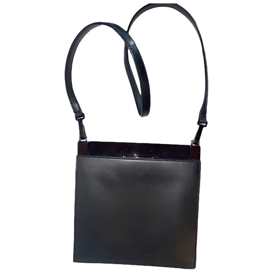 Gucci black leather handbag