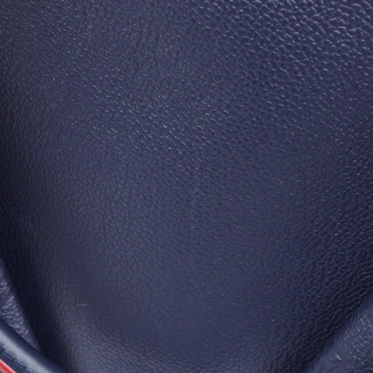 LOUIS VUITTON V tote Handbag