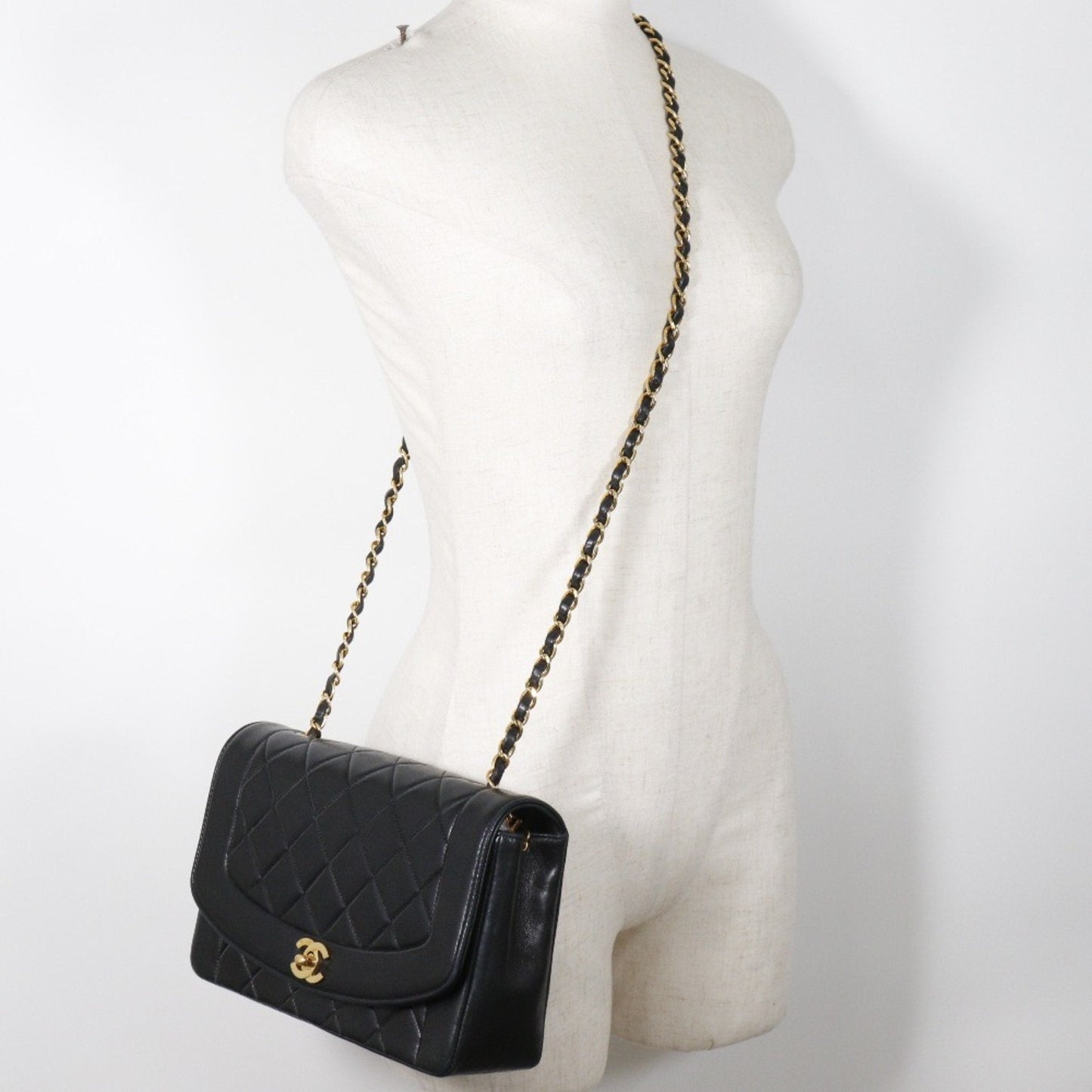 Top Quality Chanel Diana Shoulder Bag