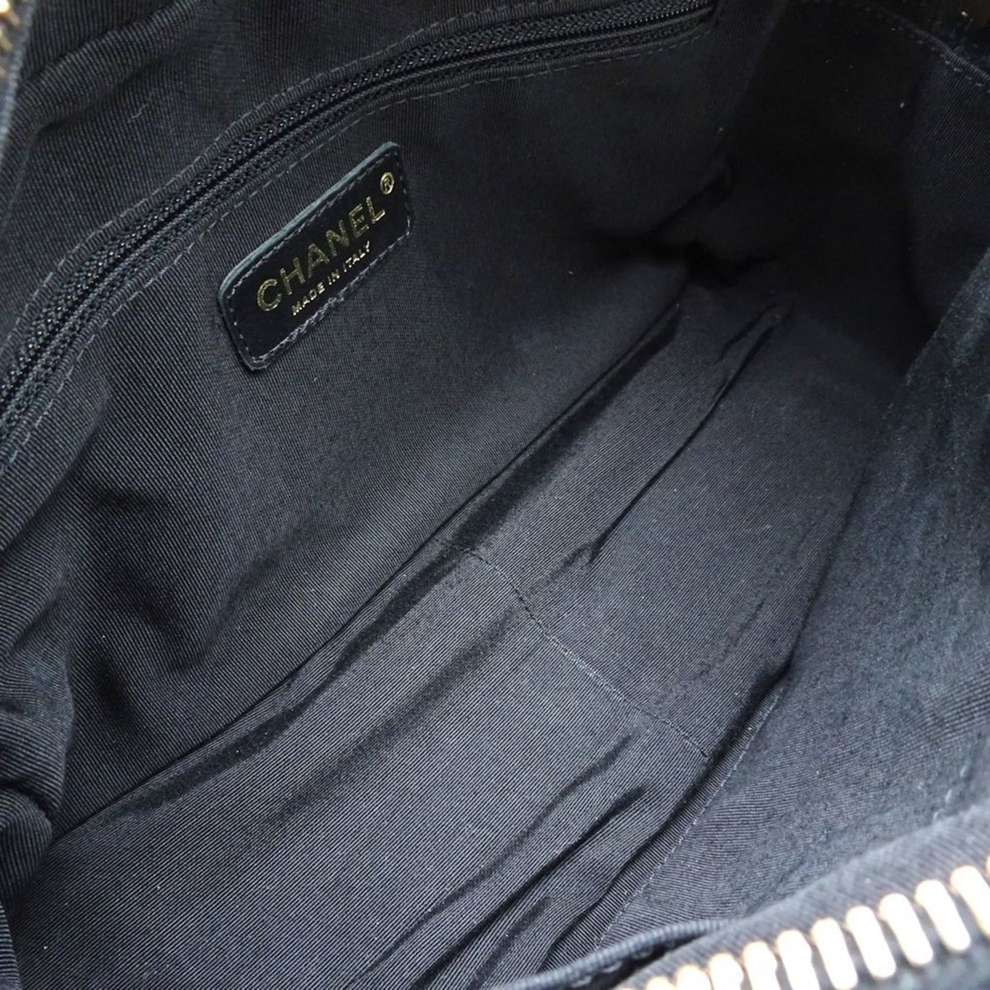CHANEL Shopping Shoulder Bag