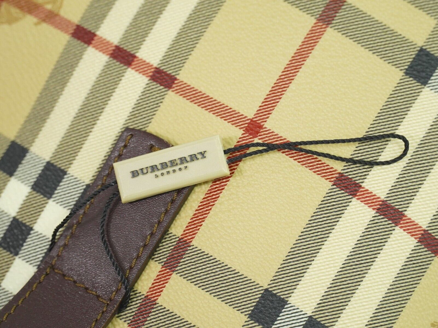 BURBERRY Nova Check Tote