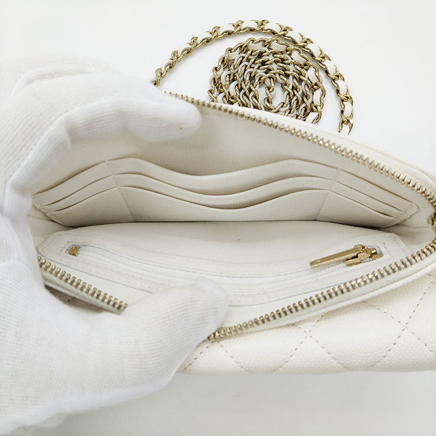 CHANEL Matelasse Shoulder Bag