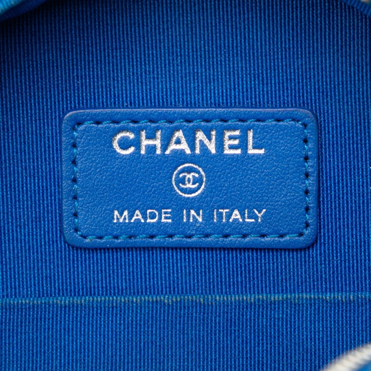 CHANEL Pocket In The City Shopper