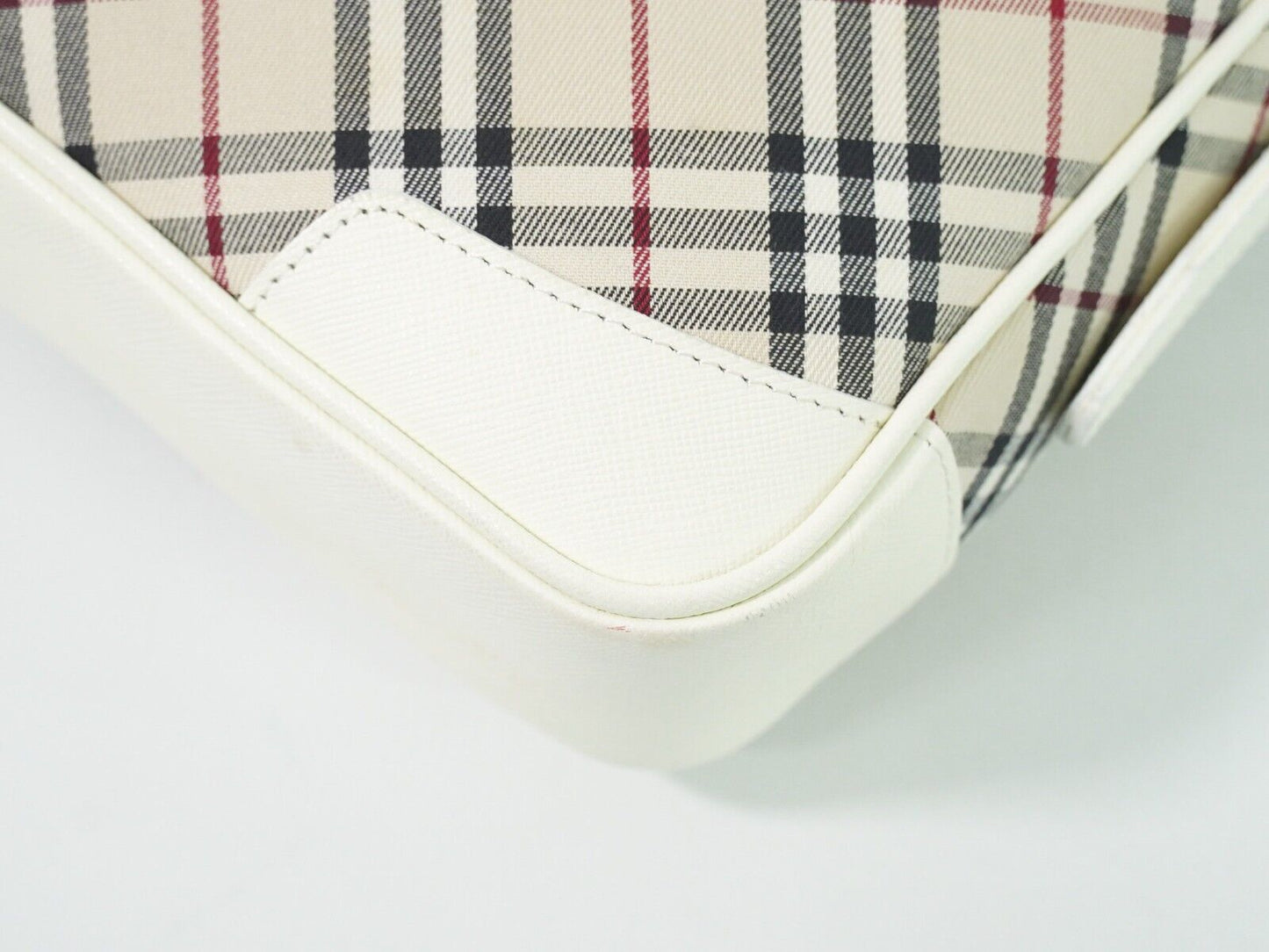 BURBERRY Nova Check Shoulder Bag