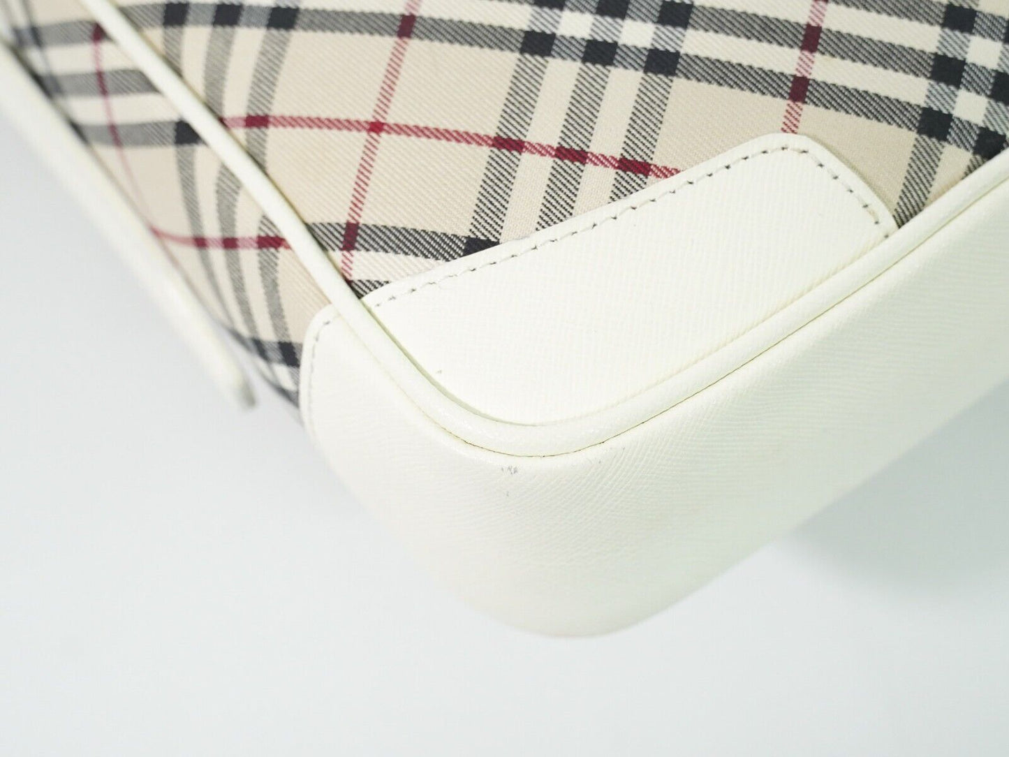 BURBERRY Nova Check Shoulder Bag