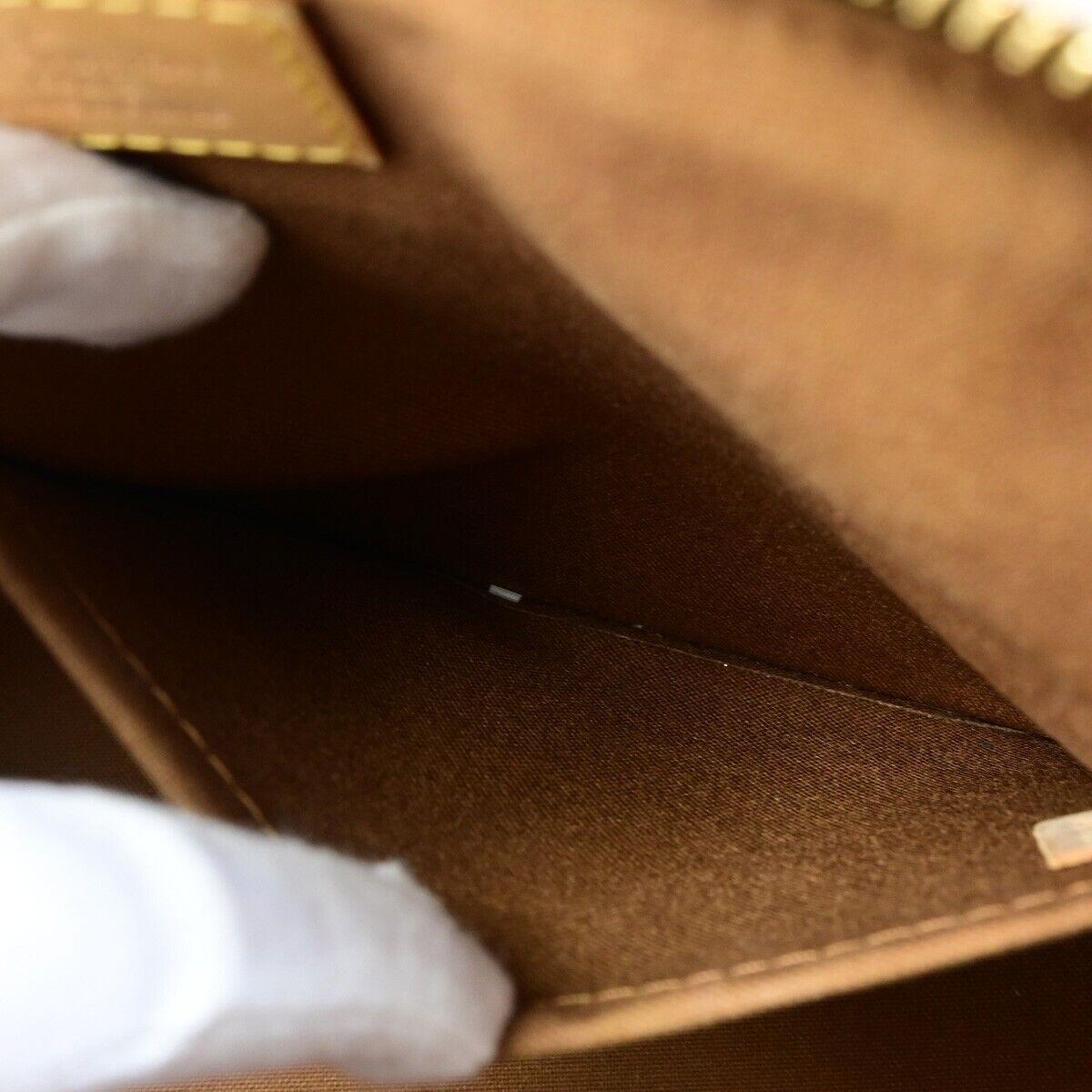 LOUIS VUITTON Tivoli Handbag
