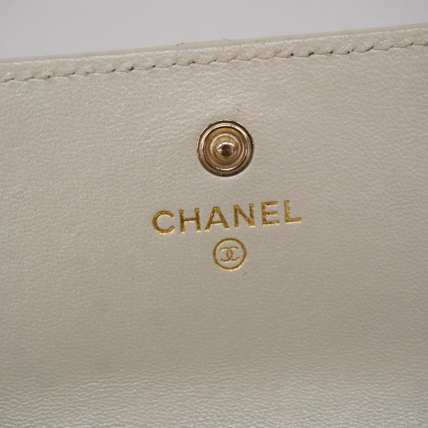 CHANEL  19 Wallet