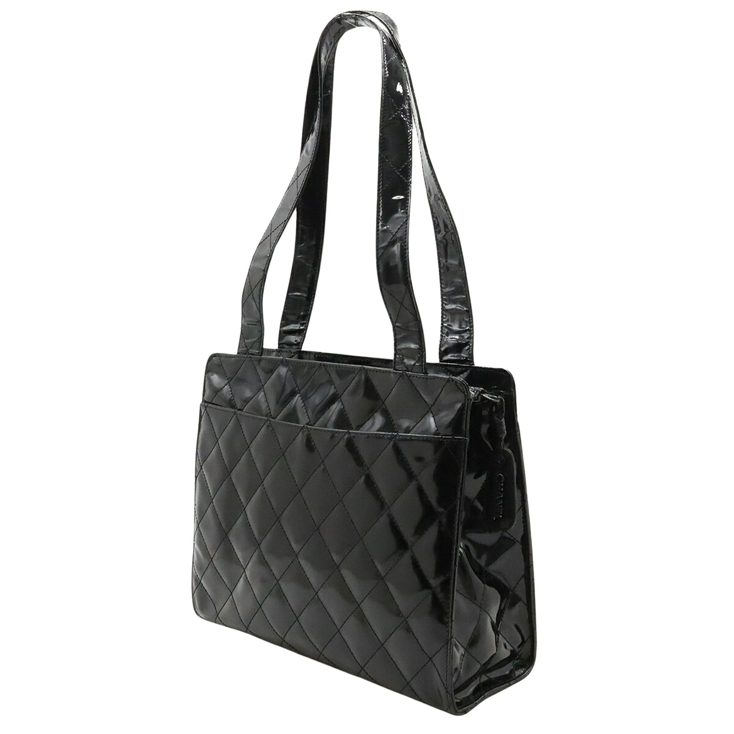 CHANEL Matelasse Shoulder Bag